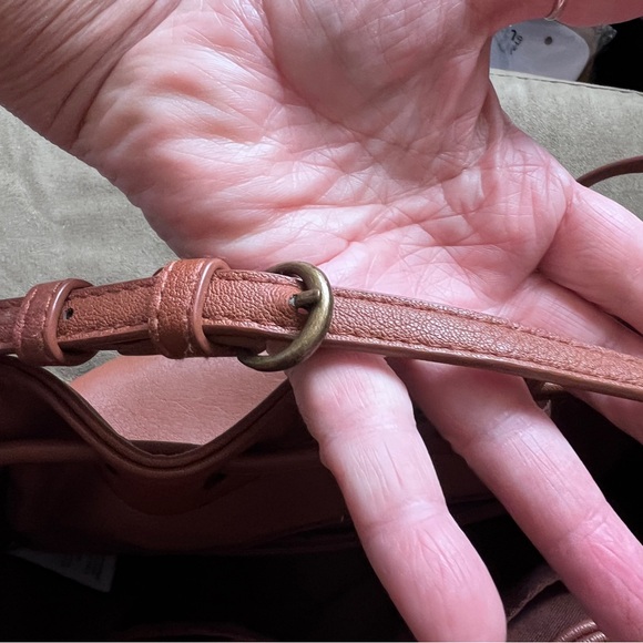 Universal Thread pull string bucket purse - Picture 9 of 10